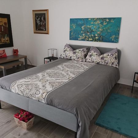 Sguardo Sul Duomo Apartment Napoli Ngoại thất bức ảnh