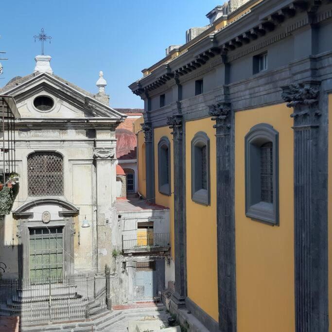 Sguardo Sul Duomo Apartment Napoli Ngoại thất bức ảnh